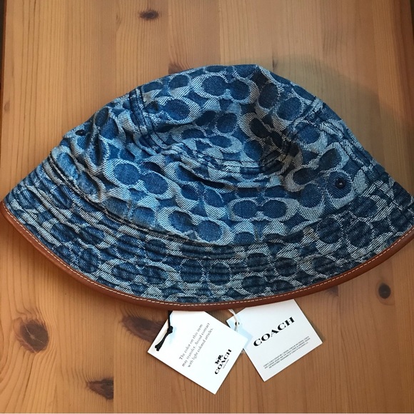 ❤️ Coach Signature Denim Bucket Hat - Picture 3 of 8